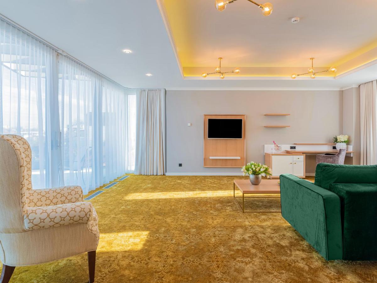 בוקרשט Pergola Boutique Hotel מראה חיצוני תמונה