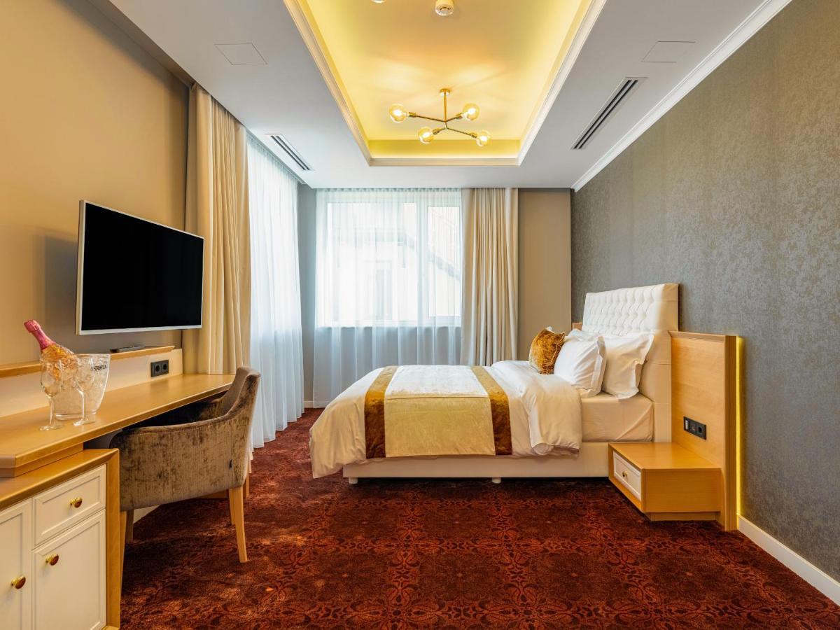 בוקרשט Pergola Boutique Hotel מראה חיצוני תמונה